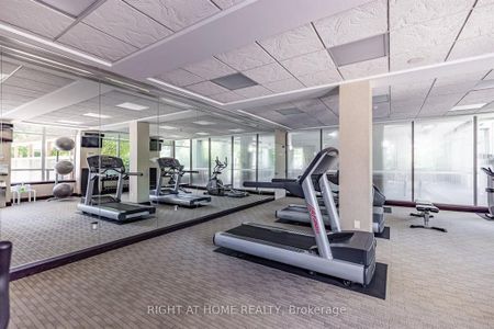 For Lease - 3504 Hurontario Street Unit# 208, Mississauga, Ontario - Photo 3