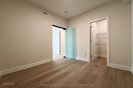 14 Stevenson Street N #6 - Photo 2