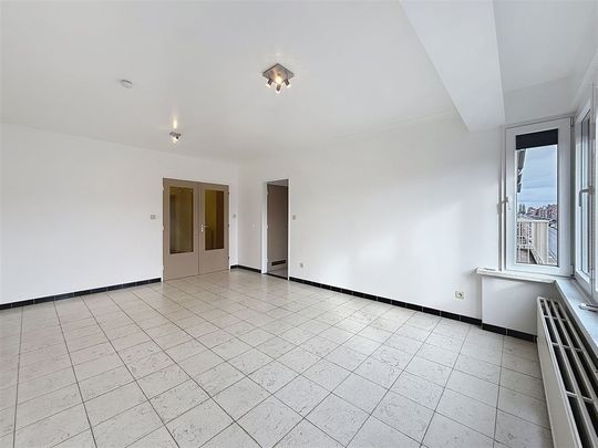 mooi app 2de v, 2 slpks met terrasje en kelder - Diestsesteenweg 100, 3300 TIENEN - Photo 1