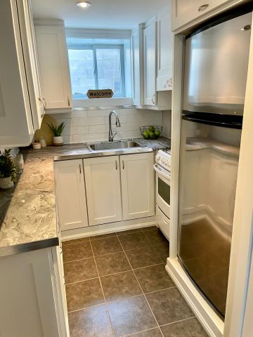 For Lease - 525 Old Weston Road Unit# LOWER, Toronto, Ontario - Photo 5