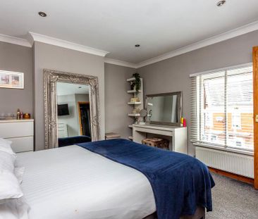 3 bedroom terraced house to rent - Photo 4