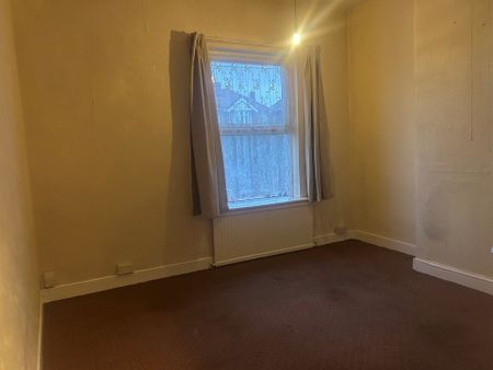 NottinghamRoad, Eastwood, NOTTINGHAM - Photo 5