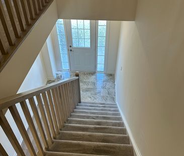 For Lease - 19 Tooker Drive, Brantford, Ontario - Photo 6