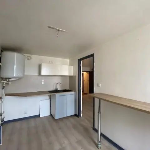 Appartement à louer 1 pièce 27.8m² - Photo 2