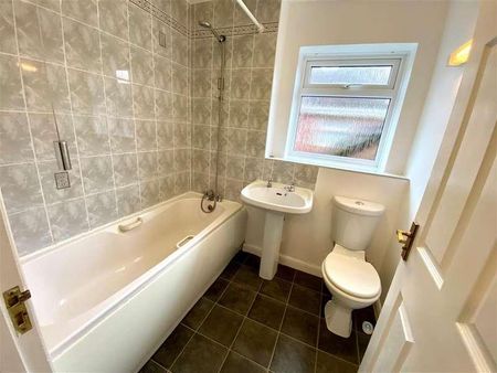 Clos Yr Eos, South Cornelly, Bridgend County Borough, CF33 - Photo 5