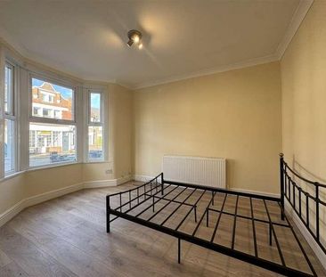 Chingford Road, London, E17 - Photo 2