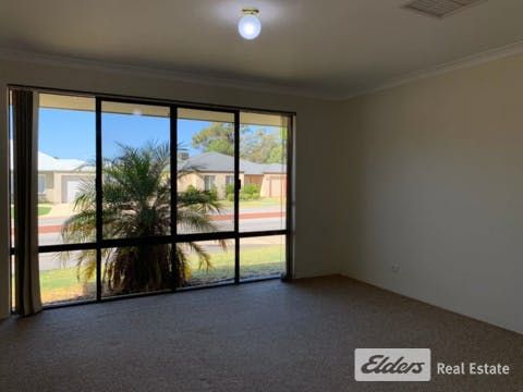 Your Ideal Meadow Springs Family Home Awaits - Photo 1