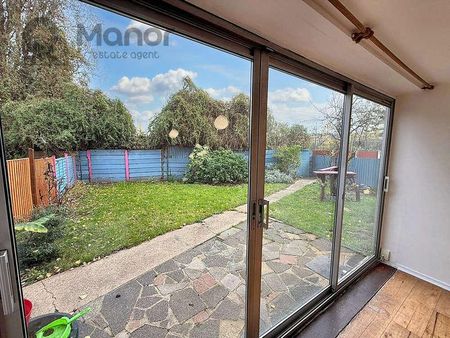 Gainsborough Avenue, Manor, E12 - Photo 4