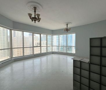 One bedroom and living room with air conditioning, - Photo 5