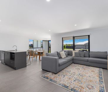 Light-Filled Low-Maintenance Living - Photo 2