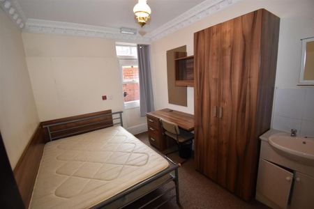 7 bedroom house to rent - Photo 4