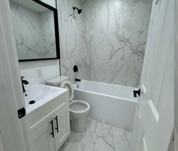 4 1/2 a louer (2min du parc Lafontaine) - Photo 2