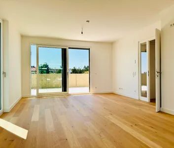 TRAUMHAFTER 2-ZIMMER DG ERSTBEZUG - Foto 1