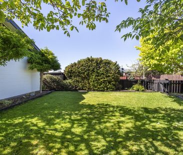 Modern 4-Bedroom Home for Rent in North New Brighton - Photo 2