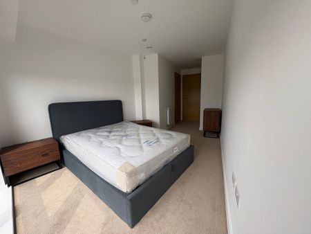 2 bedroom flat to rent - Photo 4