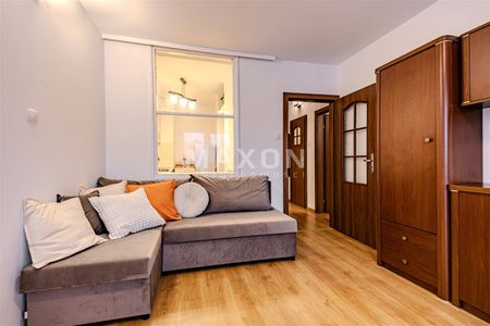 Przytulne mieszkanie, świetna lokalizacja - Photo 2