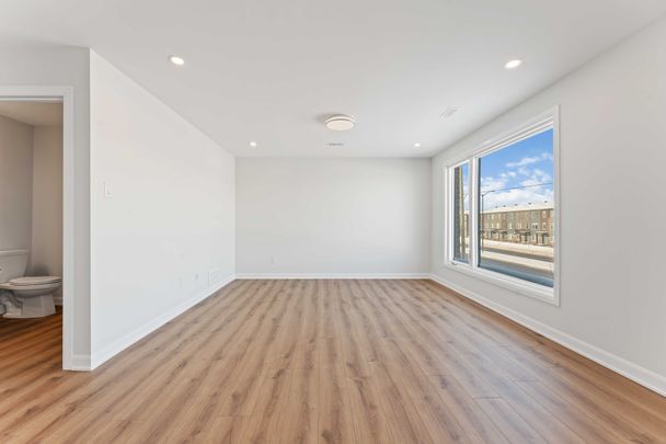 For Lease - 1213 Creekway Private, Kanata, Ontario - Photo 1