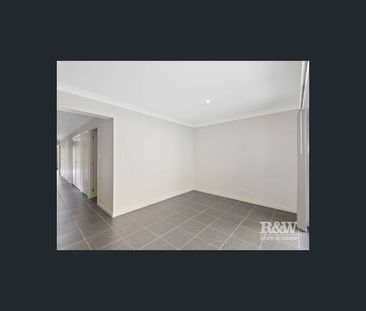 13 Napa Circuit, Holmview, Qld 4207 - Photo 1