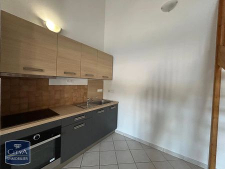Appartement à louer 3 pièces 79.1m² - Photo 2