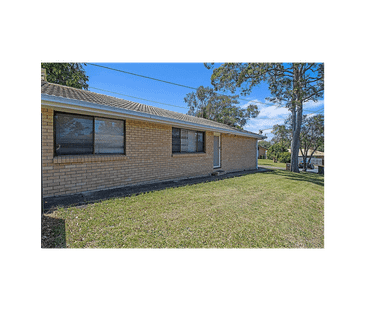 Centrally Located Duplex in Quiet Pocket - Photo 5