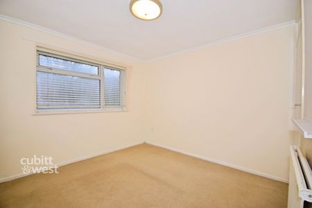 1 bedroom ground flat to rent - Photo 2