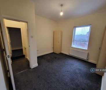 3 bedroom end of terrace house to rent - Photo 6
