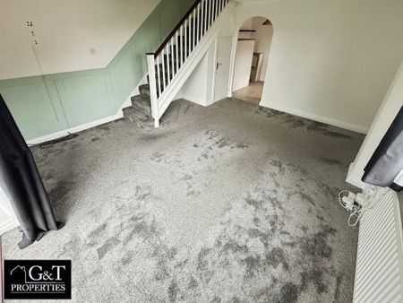 2 bedroom maisonette to rent - Photo 2