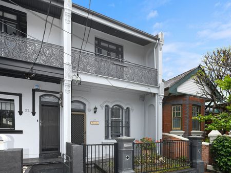 Home For Rent - Photo 4