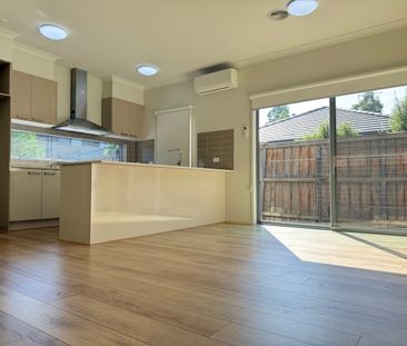 Under Contract - Photo 4