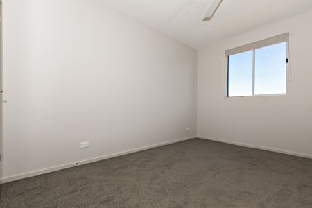 3 Keenan Lane, Kahibah NSW 2290 - Apartment For Rent | Domain - Photo 4
