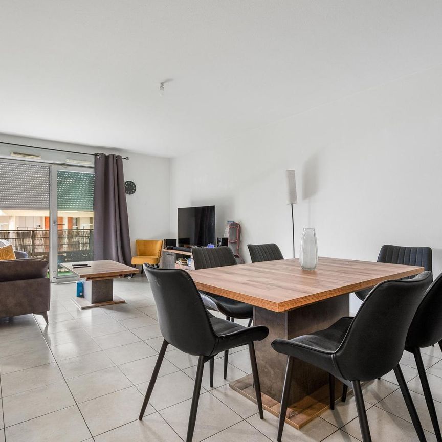 Location Appartement 3 pièces 68m² NARBONNE 11100 - Photo 1