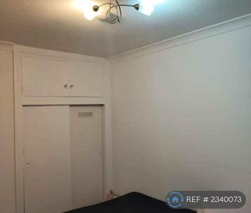 2 bedroom maisonette to rent - Photo 5