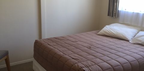 Neat & Tidy One Bedroom - Photo 2