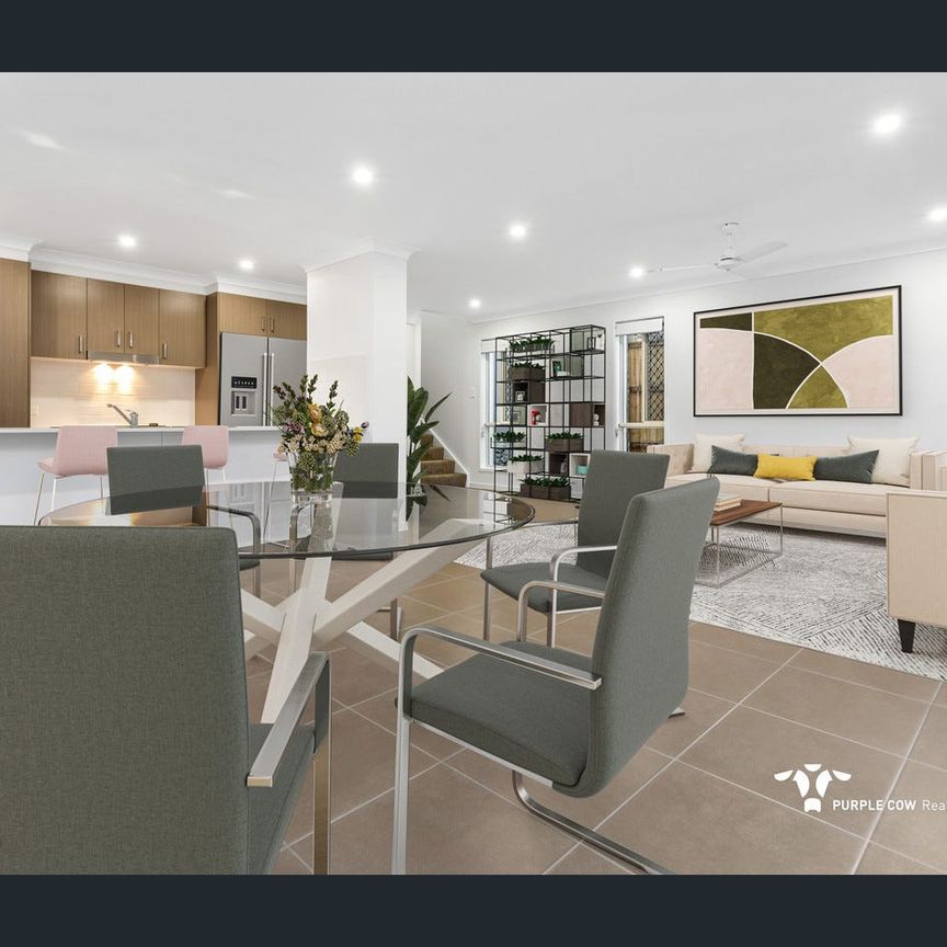 Modern Family Living in the Heart of Bellbird Park. - Photo 1