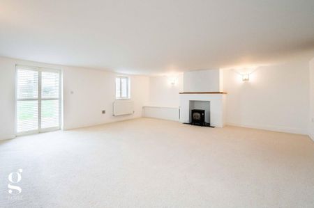 4 bedroom barn conversion to rent - Photo 2