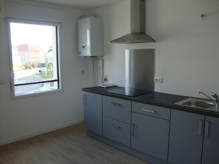 Appartement Compiegne 1 pièce(s) 33.62 m2, - Photo 4