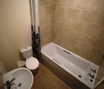 Flat 3, 7 Stothard Road, Crookes, S10 1RD - Photo 3