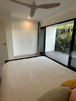 Sunshine Beach - Photo 1