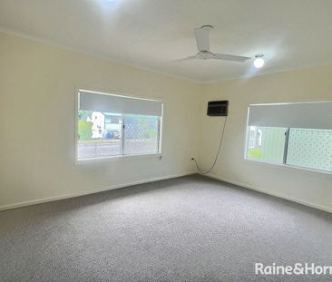 27 Cockatoo Drive, New Auckland, QLD 4680 - Photo 4