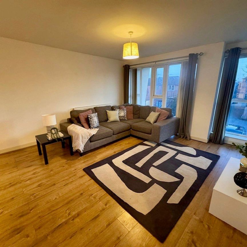 2 bedroom apartment to rent - Photo 1