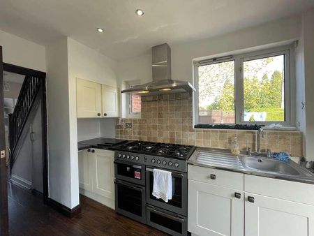 Court Lane, Birmingham, B23 - Photo 2