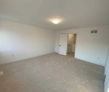 For Lease - 135 Turnberry Lane, Barrie, Ontario - Photo 5