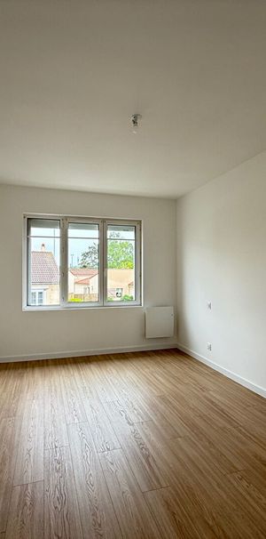Location appartement 1 pièce, 27.50m², La Roche-sur-Yon - Photo 1