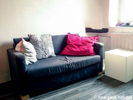 Logement à Paris, Location meublée - Photo 5