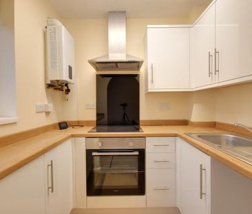 1 bedroom flat to rent - Photo 4