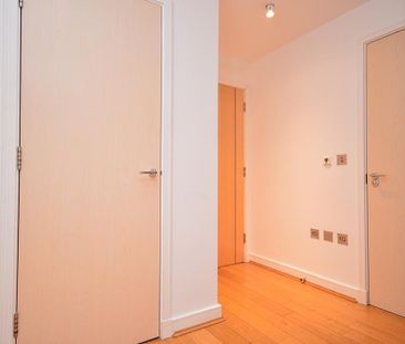 1 bedroom flat to rent - Photo 6