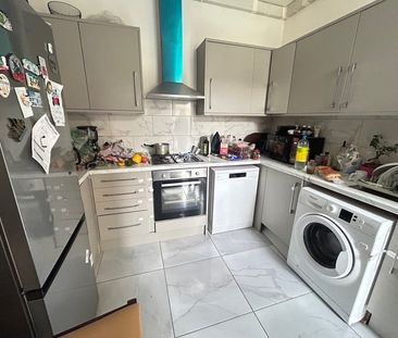 1 Bed Terraced House, St. James's Road, CR0 - Photo 4