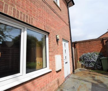 3 bedroom House To Let - Photo 4