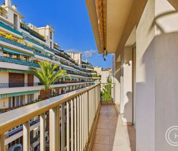 Location Appartement 3 pièces 66m² NICE 06000 - Photo 5