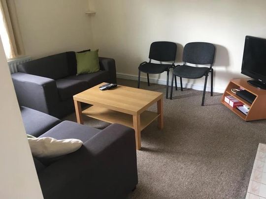 4 bedroom house to rent - Photo 1